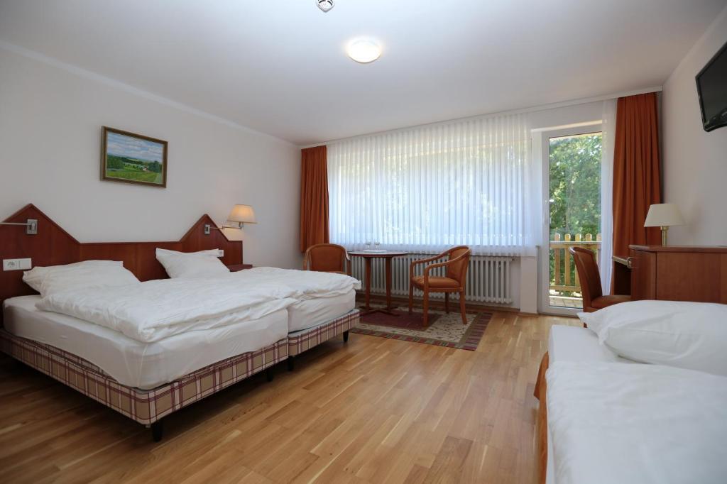 Hotel Am Rossberg Altenahr Zewnętrze zdjęcie