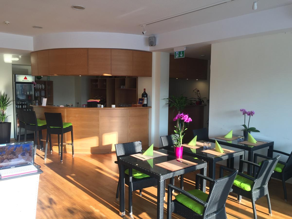 Hotel Am Rossberg Altenahr Zewnętrze zdjęcie