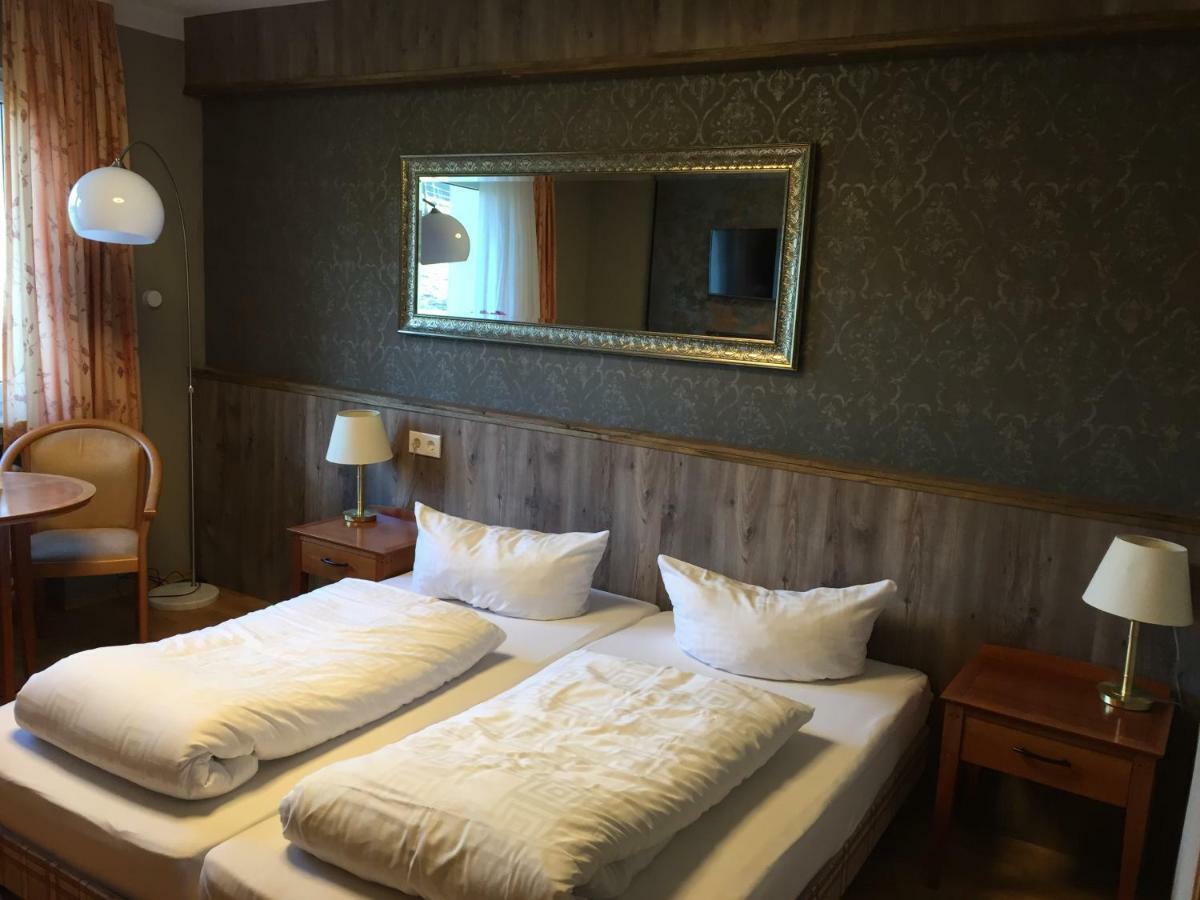 Hotel Am Rossberg Altenahr Zewnętrze zdjęcie