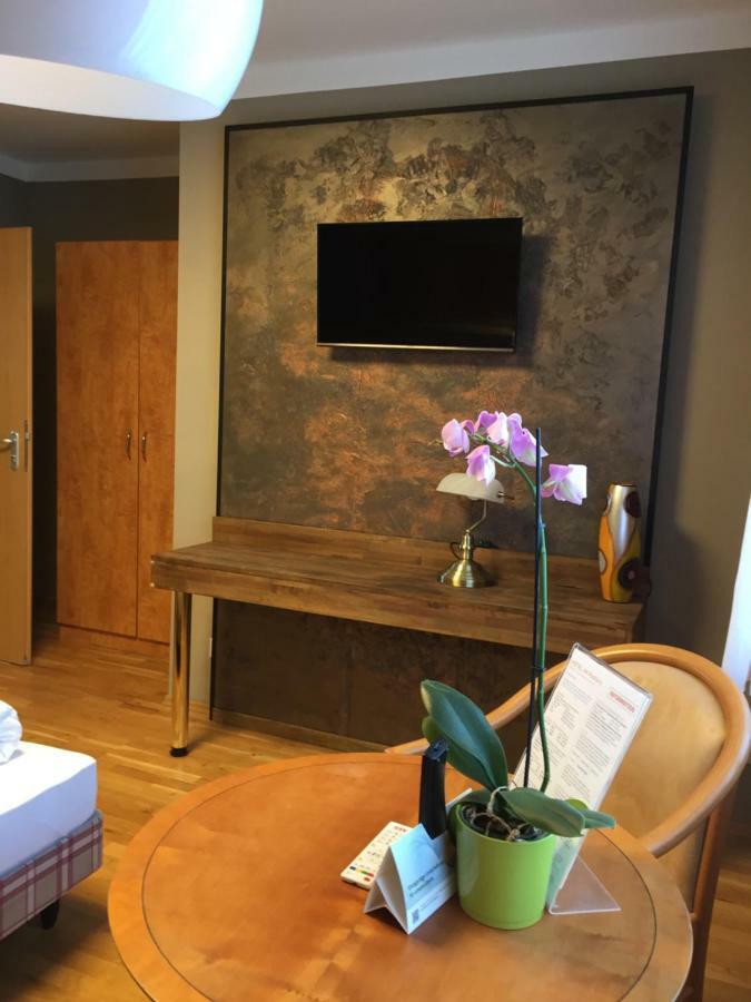 Hotel Am Rossberg Altenahr Zewnętrze zdjęcie