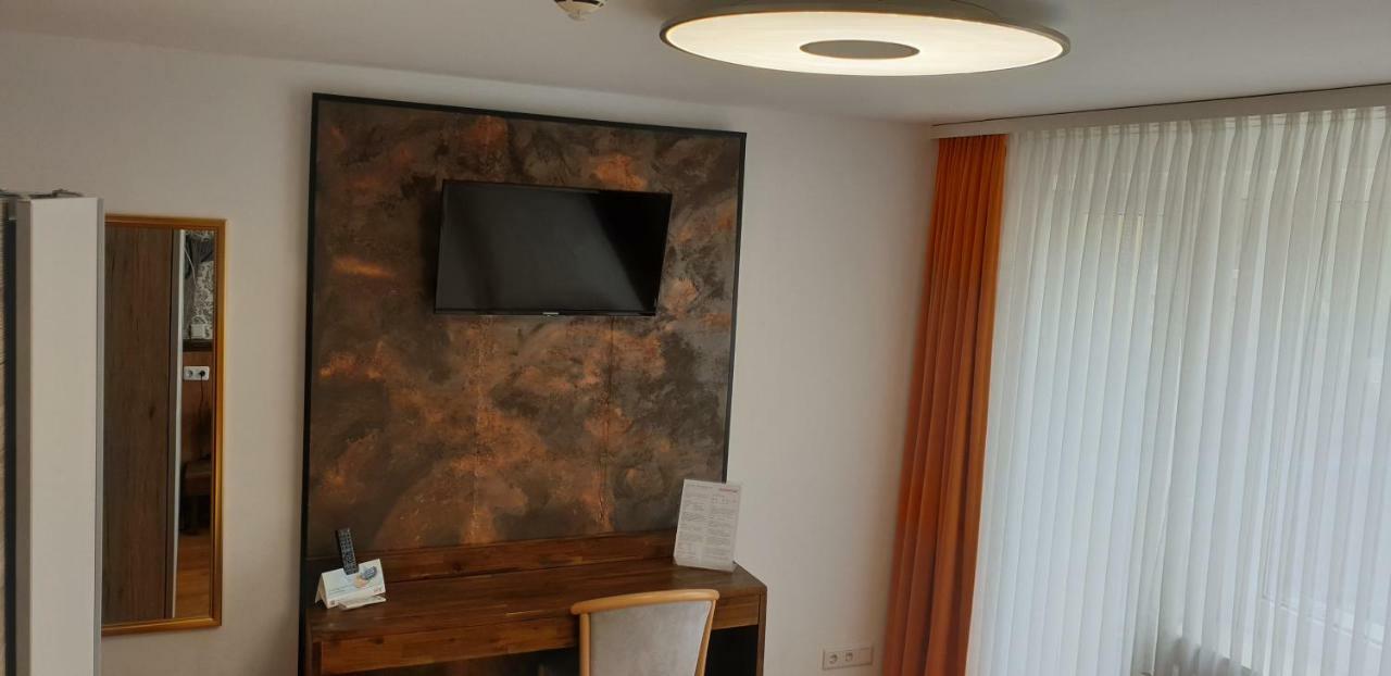 Hotel Am Rossberg Altenahr Zewnętrze zdjęcie